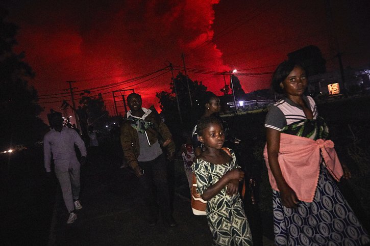 L'éruption a provoqué la fuite de milliers d'habitants vers le Rwanda voisin. © KEYSTONE/EPA/HUGH KINSELLA CUNNINGHAM