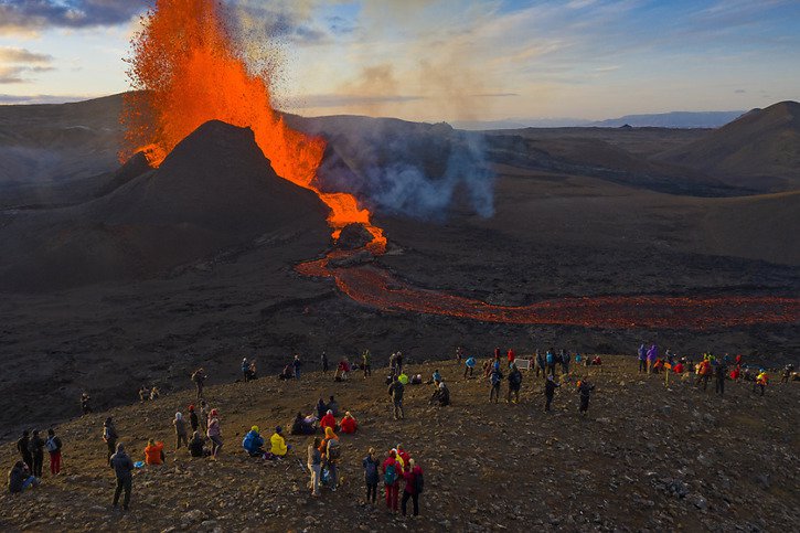 L'éruption du volcan en Islande est une grande attraction touristique (archives). © KEYSTONE/AP/MIGUEL MORENATTI