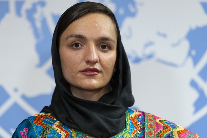L'ancienne maire afghane Zarifa Ghafari veut relayer depuis la Suisse son appel à défendre les droits des femmes afghanes face aux talibans dans son pays. © KEYSTONE/SALVATORE DI NOLFI