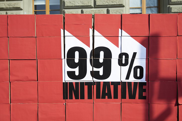 L'initiative "99%" des Jeunes socialistes n'a pas réussi à convaincre une majorité de Suisse (archives). © KEYSTONE/PETER KLAUNZER