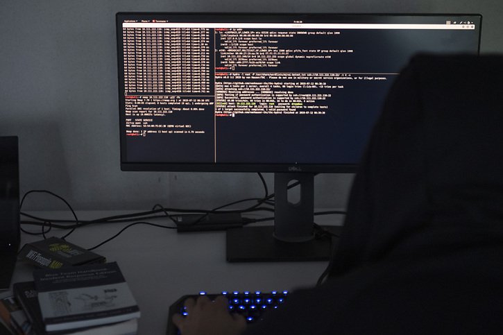 Microsoft met en garde contre de nouvelles cyberattaques de hackers russes (photo symbolique). © KEYSTONE/STR