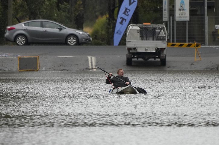 Les services de secours de Nouvelle-Galles du Sud ont appelé quelque 50'000 personnes à évacuer. © KEYSTONE/AP/Mark Baker
