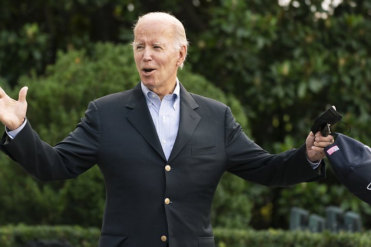 Joe Biden a fait concocter un gigantesque plan d'învestissements pour le climat. © KEYSTONE/AP/Manuel Balce Ceneta