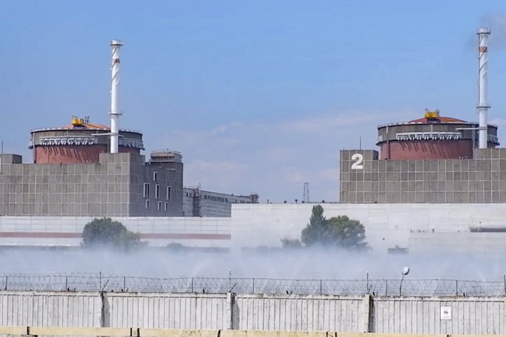 Comptant six réacteurs nucléaires, la centrale de Zaporijjia est la plus grande d'Europe (archives). © KEYSTONE/EPA/RUSSIAN EMERGENCIES MINISTRY HANDOUT