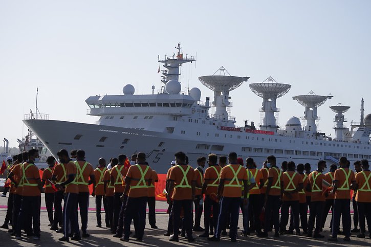 Le navire chinois a été autorisé à accoster sous certaines conditions. © KEYSTONE/AP/Eranga Jayawardena