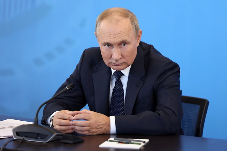 Vladimir Poutine a signé samedi une loi durcissant les peines pour les militaires qui refusent de combattre (archives). © KEYSTONE/EPA/GAVRIIL GRIGOROV/SPUTNIK/KREMLIN POOL