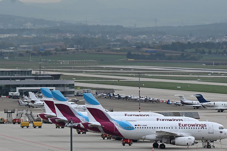 La grève des pilotes d'Eurowings jeudi n'épargne pas les aéroports de Genève et Zurich. (archives) © KEYSTONE/dpa/Bernd Weißbrod