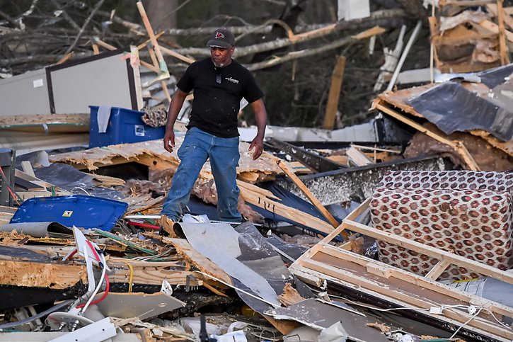 Des tornades ont dévasté le Mississippi. © KEYSTONE/EPA/THOMAS GRANING