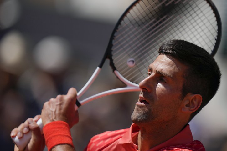 Novak Djokovic s'est facilement qualifié pour les quarts de finale. © KEYSTONE/AP/Thibault Camus
