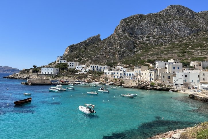 Evasion dans les îles des Egades, à l’ouest de la Sicile: la Méditerranée au cœur