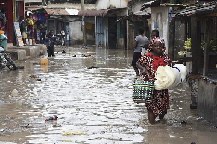 Après avoir connu une sécheresse inédite, l'Afrique de l'Est est touchée depuis des semaines par des pluies torrentielles et des inondations (archives). © KEYSTONE/EPA/ANTHONY SIAME