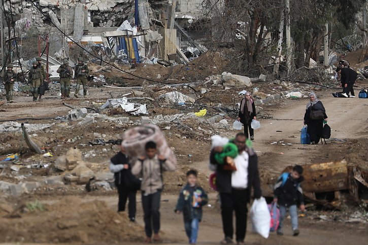L'armée israélienne a cette semaine étendu son offensive jusque dans le sud de la bande de Gaza, où sont réfugiés près de deux millions de civils désormais pris au piège. © KEYSTONE/EPA/MOHAMMED SABER