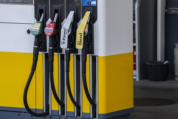 En avril, les prix de l'essence ont notamment contribué à la hausse du renchérissement (archives). © KEYSTONE/MARTIAL TREZZINI