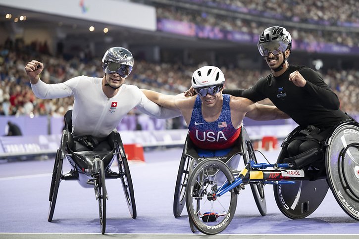 Marcel Hug (à gauche) a été battu en finale du 5000 m © KEYSTONE/ENNIO LEANZA