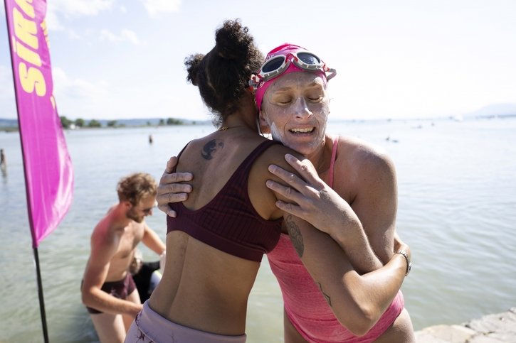 Exploit: Monika Mittaz réussit une première dans le lac de Neuchâtel