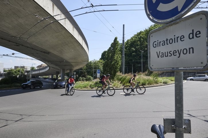Les villes romandes à vélo (2/6): Des hauts et des bas à Neuchâtel